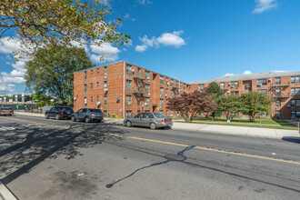 Shore Gardens in Brooklyn, NY - Building Photo - Building Photo