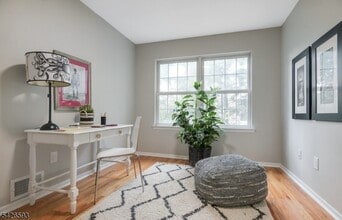 100 Glenridge Ave in Glen Ridge, NJ - Building Photo - Building Photo