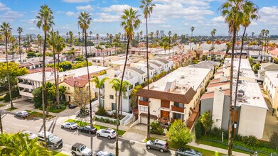 838 19th St in Santa Monica, CA - Foto de edificio - Building Photo