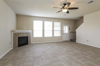 14807 Waverly Hill Ln in Cypress, TX - Building Photo - Building Photo