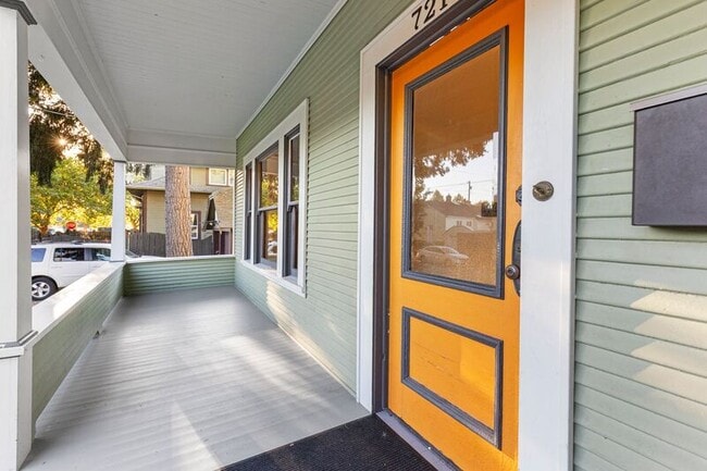 721 N Stafford St in Portland, OR - Building Photo - Building Photo