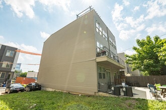 1619 Ogden St in Philadelphia, PA - Building Photo - Building Photo