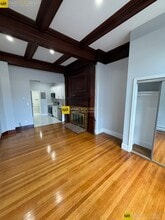 480 Commonwealth Ave, Unit 476-2 in Boston, MA - Building Photo - Building Photo