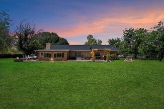 23265 Vía Del Arroyo in Queen Creek, AZ - Building Photo - Building Photo