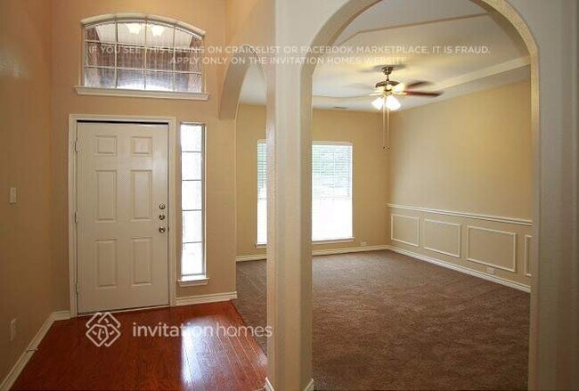 7104 Top Rail Run in Fort Worth, TX - Building Photo - Building Photo