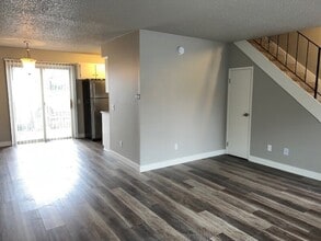 3437 Redwood Ave in Bellingham, WA - Building Photo - Building Photo