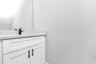 2730 Catalina Ave in Charlotte, NC - Building Photo - Building Photo