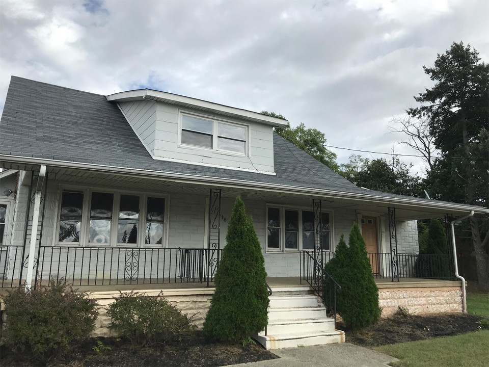 518 N Black Horse Pike-Unit -2 in Runnemede, NJ - Building Photo