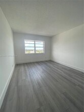 900 NE 18th Ave in Fort Lauderdale, FL - Building Photo - Building Photo