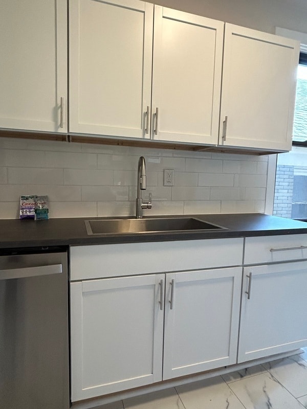 property at 1525 Alton St