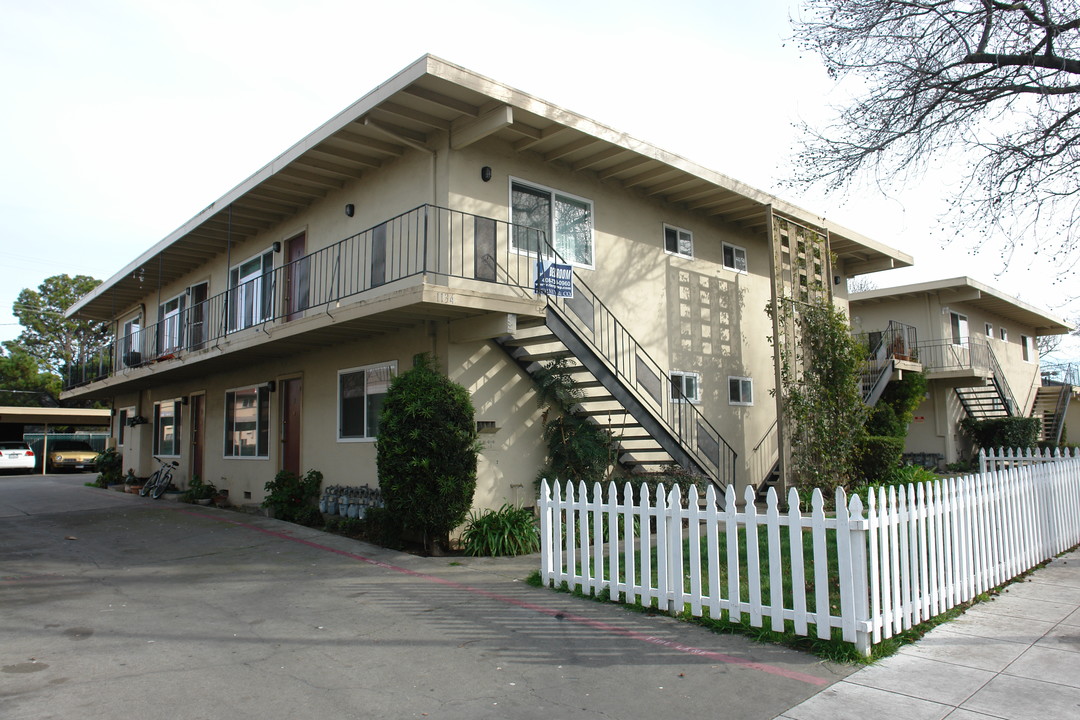 1134 Roewill Dr in San Jose, CA - Building Photo