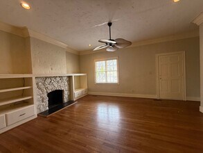 200 Ridgeway Dr in Little Rock, AR - Building Photo - Building Photo