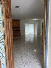 491 E 19th St in Hialeah, FL - Building Photo - Building Photo