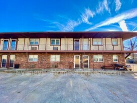 1014 Mary St in Evansville, IN - Building Photo