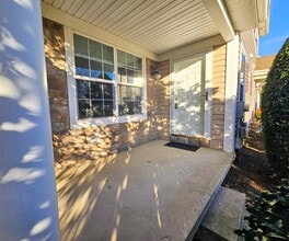 701 Brentwood Dr in Lititz, PA - Building Photo - Building Photo