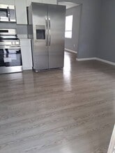 947 Jane Ct in Lakeland, FL - Building Photo - Building Photo