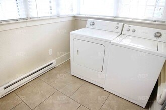 326 W Laurel St in Fort Collins, CO - Building Photo - Building Photo