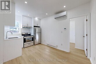 167 Dynevor Rd in Toronto, ON - Building Photo - Building Photo