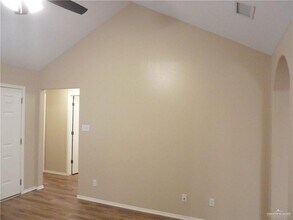 4220 Eagle Ave in McAllen, TX - Building Photo - Building Photo