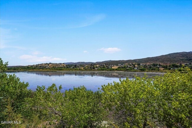 14849 Ripton Rd in Lake Hughes, CA - Building Photo - Building Photo