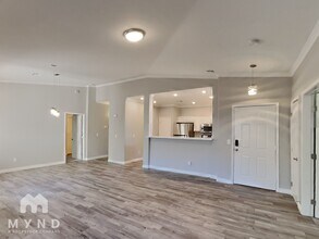 900 Domnus Ln in Las Vegas, NV - Foto de edificio - Building Photo