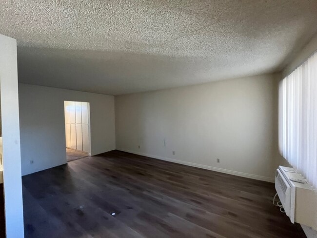 1920 Peyton Ave in Burbank, CA - Building Photo - Building Photo
