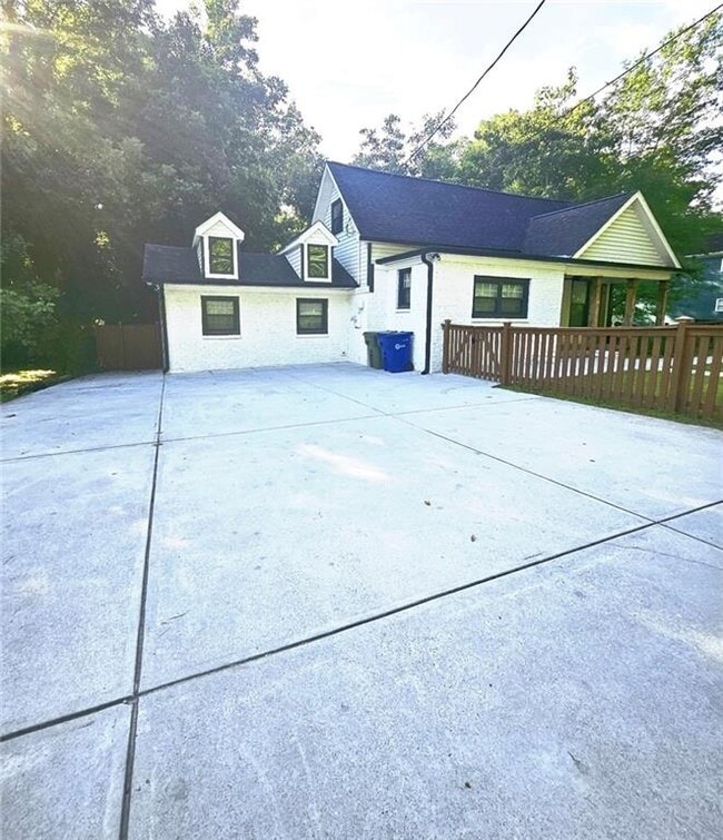 16 Johnson Rd NW in Atlanta, GA - Building Photo - Building Photo