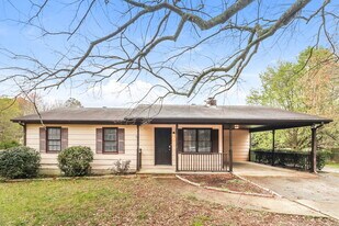 1676 Grayson Pkwy in Grayson, GA - Building Photo