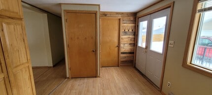 1022 6th St SE in Bemidji, MN - Building Photo - Building Photo