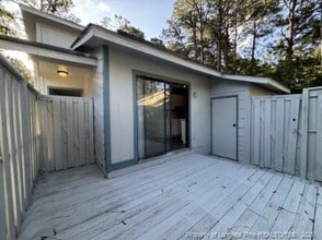 755 Hedgelawn Way in Fayetteville, NC - Building Photo - Building Photo