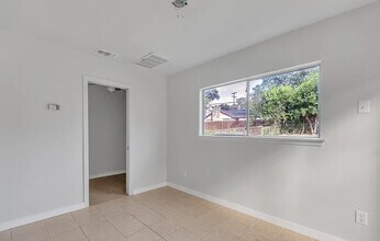 4015 Goshen Pass St in San Antonio, TX - Building Photo - Building Photo