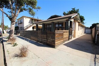 1034 Gaviota Ave in Long Beach, CA - Building Photo - Building Photo