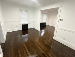 25 R Auburn St in Woburn, MA - Building Photo - Building Photo
