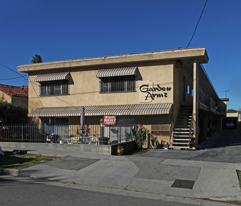 1435-1437 N Avenue 47 in Los Angeles, CA - Building Photo