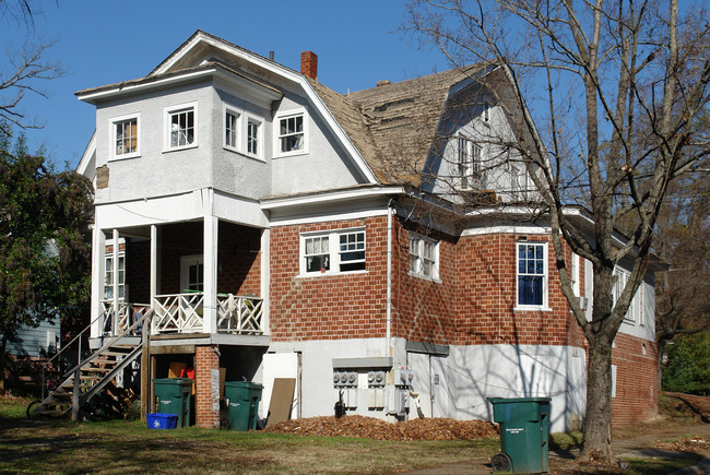 110 E Markham Ave in Durham, NC - Building Photo - Building Photo