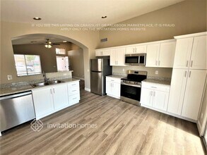 1825 N 89th Ave in Phoenix, AZ - Building Photo - Building Photo