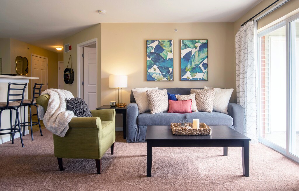 Reserve at Fox River Apartments Yorkville, IL Apartments