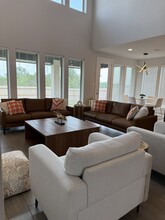 9518 Luke Path in San Antonio, TX - Building Photo - Building Photo