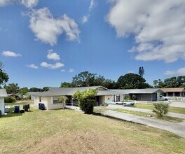 4808 21st St W in Bradenton, FL - Building Photo - Building Photo