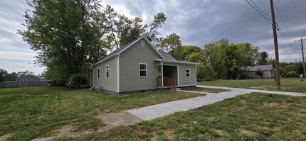 611 E Spruce St in Princeton, IN - Building Photo - Building Photo