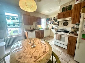 66 Fairbanks St, Unit 3 in Boston, MA - Building Photo