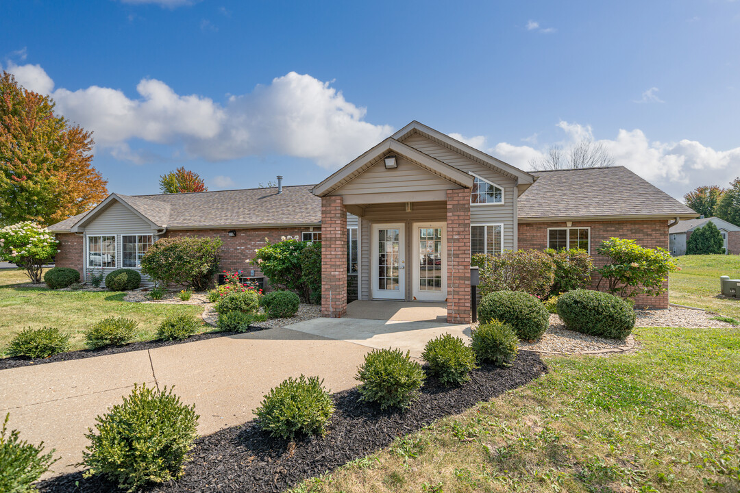 Knoxville Pointe in Dunlap, IL - Foto de edificio