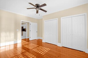311 S 5th St, Unit a in Griffin, GA - Building Photo