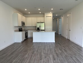 3826 Cedar Pl in Fort Pierce, FL - Building Photo - Building Photo