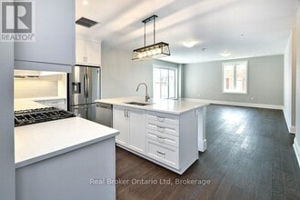 80 9th St E in Owen Sound, ON - Building Photo - Building Photo