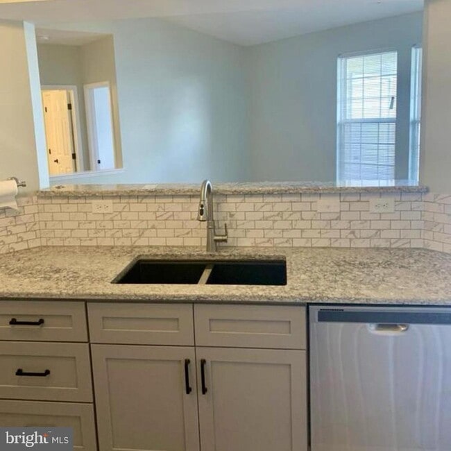 8207 Blue Heron Dr in Frederick, MD - Building Photo - Building Photo