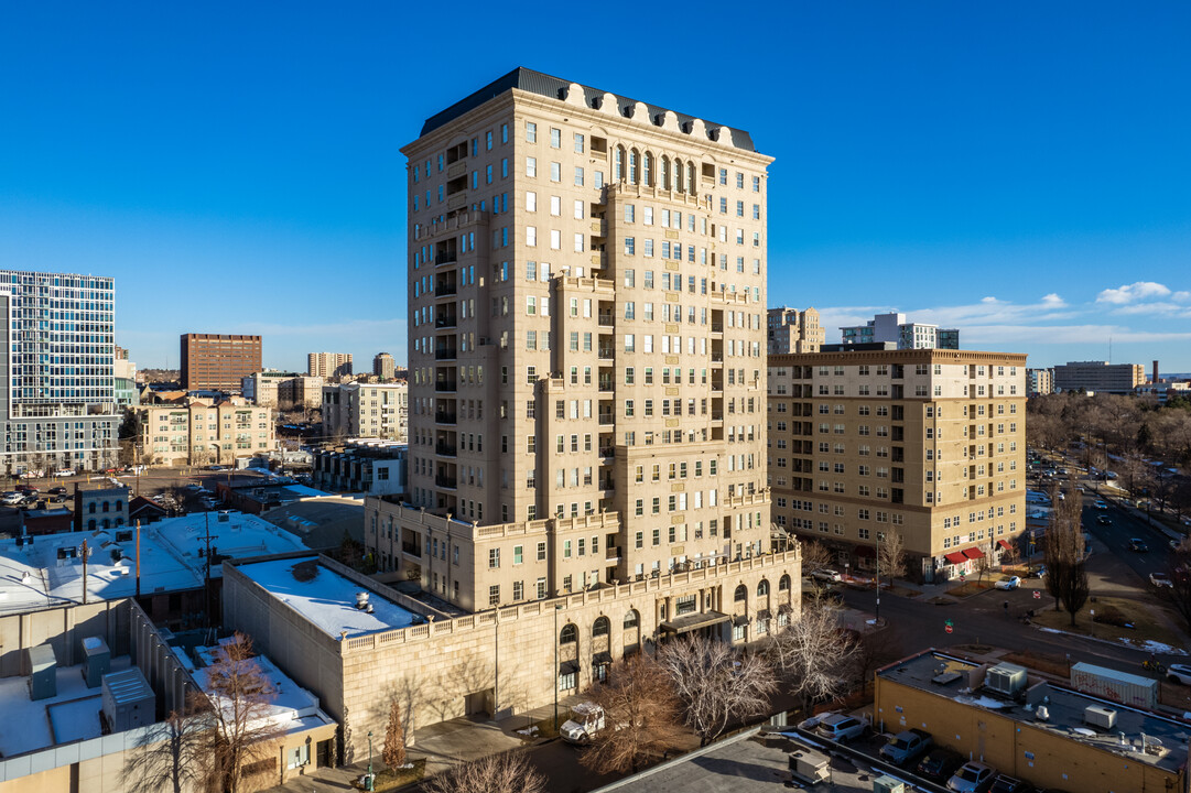 The Belvedere Tower in Denver, CO - Foto de edificio