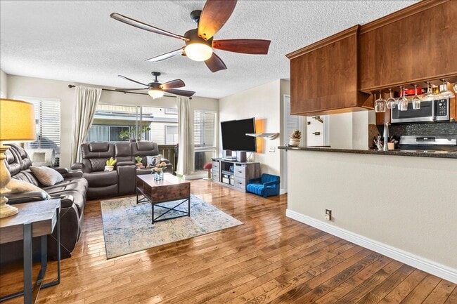 property at 91-238-238 Hanapouli Cir