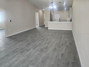 11154 Pendleton Ave in Englewood, FL - Building Photo - Building Photo