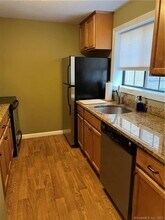 38 N Main St in West Hartford, CT - Building Photo - Building Photo